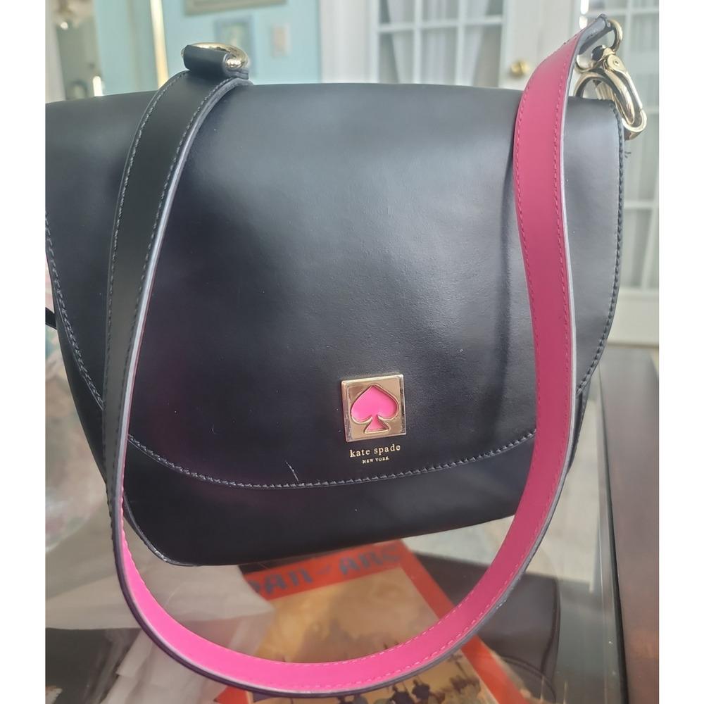 Kate Spade New York Doreen Black Leather Logo Flap Closure Crossbody Bag Pink - Picture 2 of 16